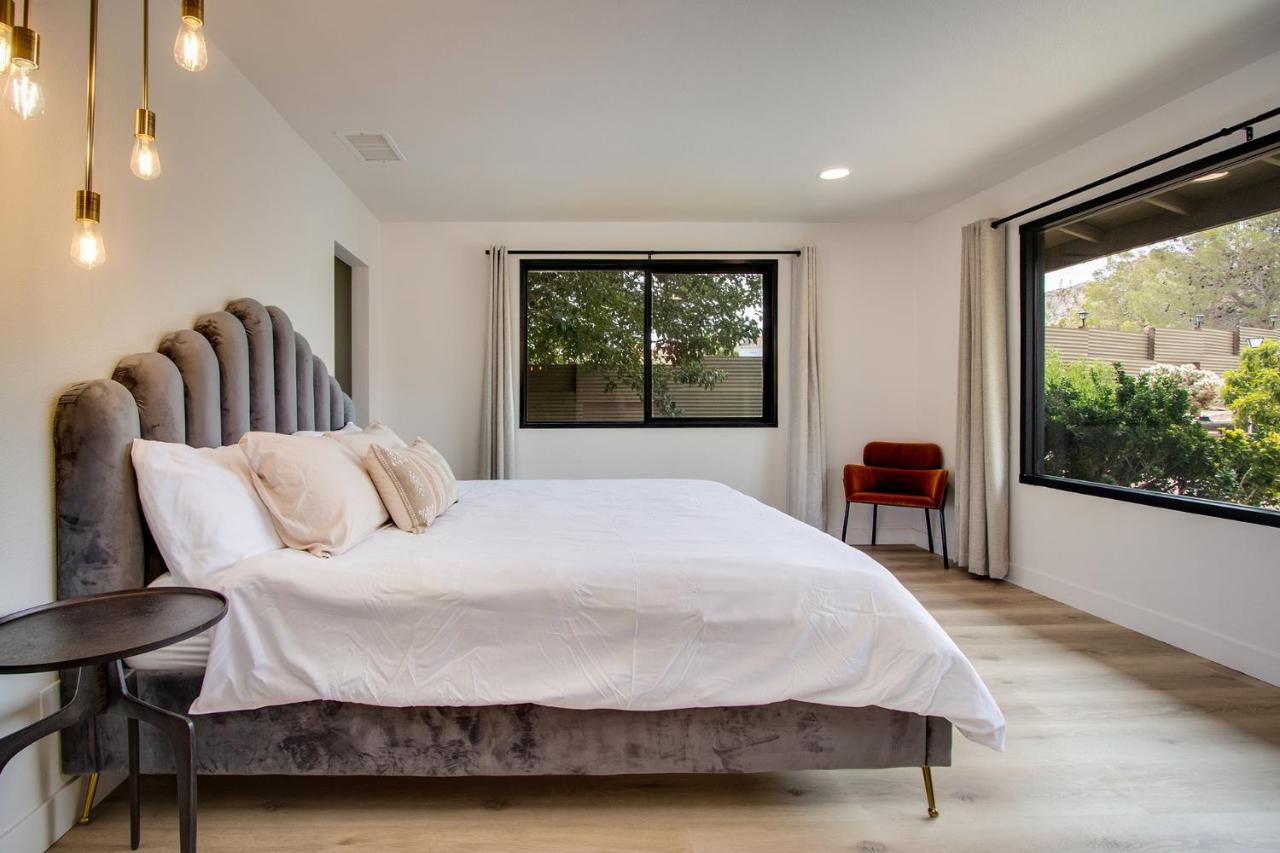 @ Marbella Lane - The Wine Mine Desert Escape Holiday home Joshua Tree