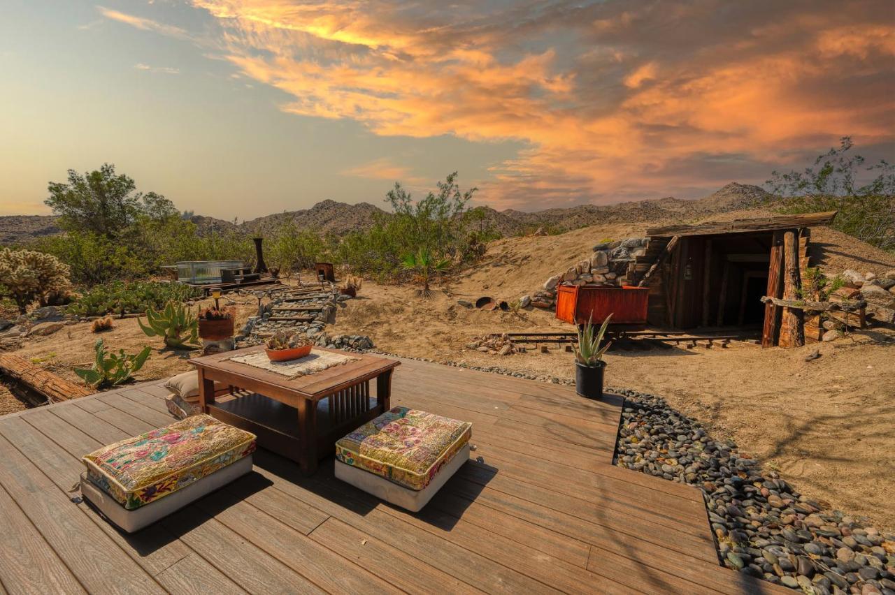 @ Marbella Lane - The Wine Mine Desert Escape Holiday home Joshua Tree